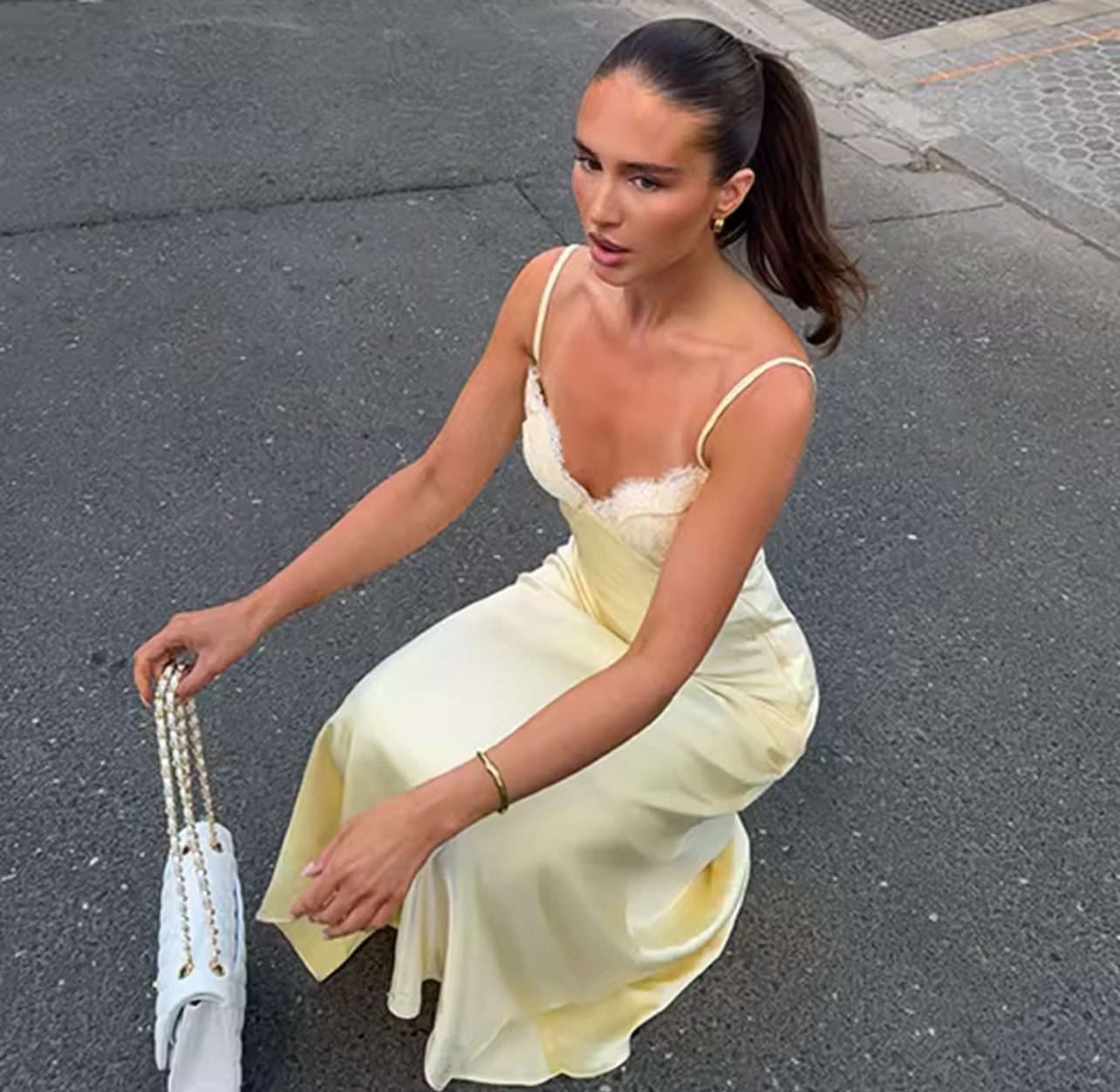 Vestido em Cetim - Daviness
