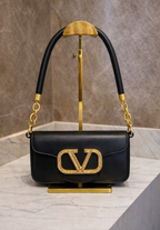 Bolsa Valentino com zircone