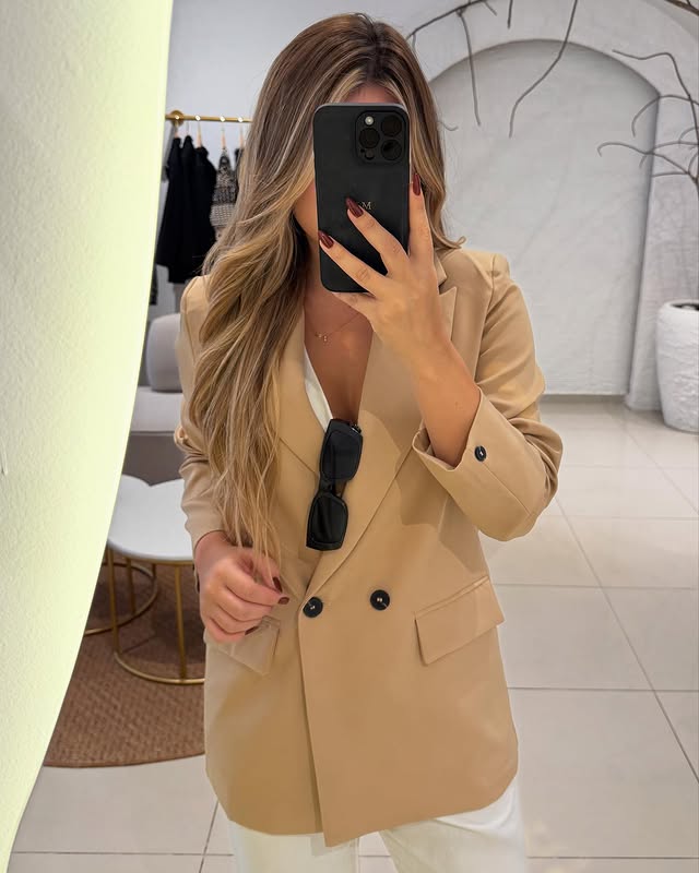 Blazer Jady – Sofisticação e Estilo Atemporal - Purity