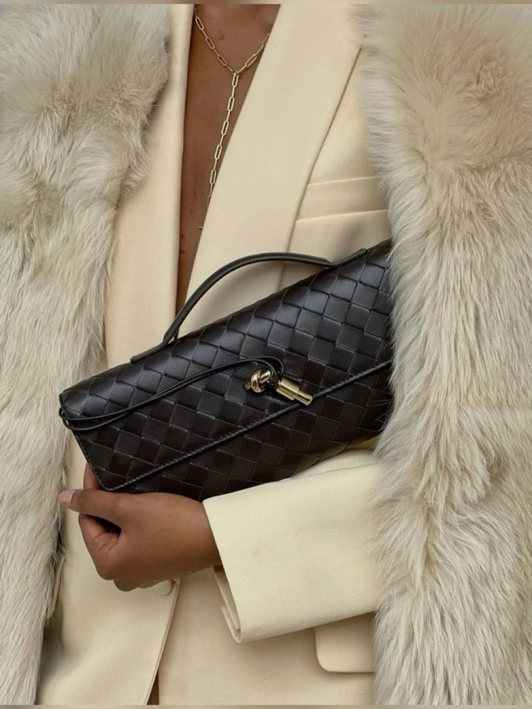 Bolsa Bottega Clutch