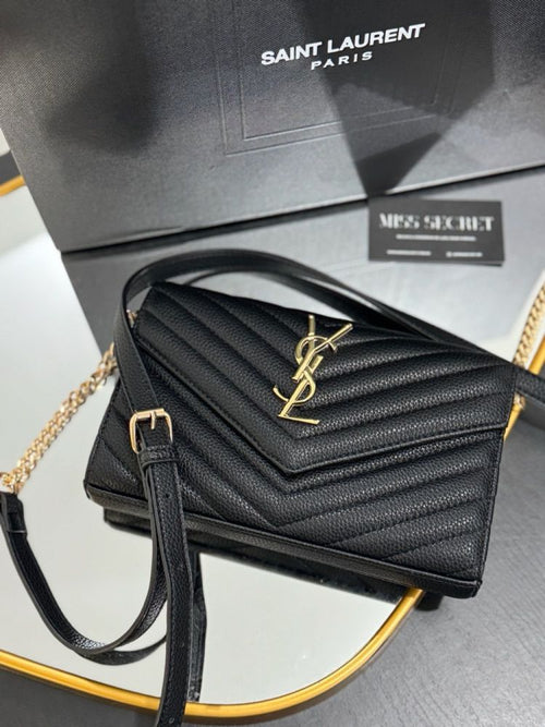 Bolsa de Ombro YSL Luxo com Corrente Dourada